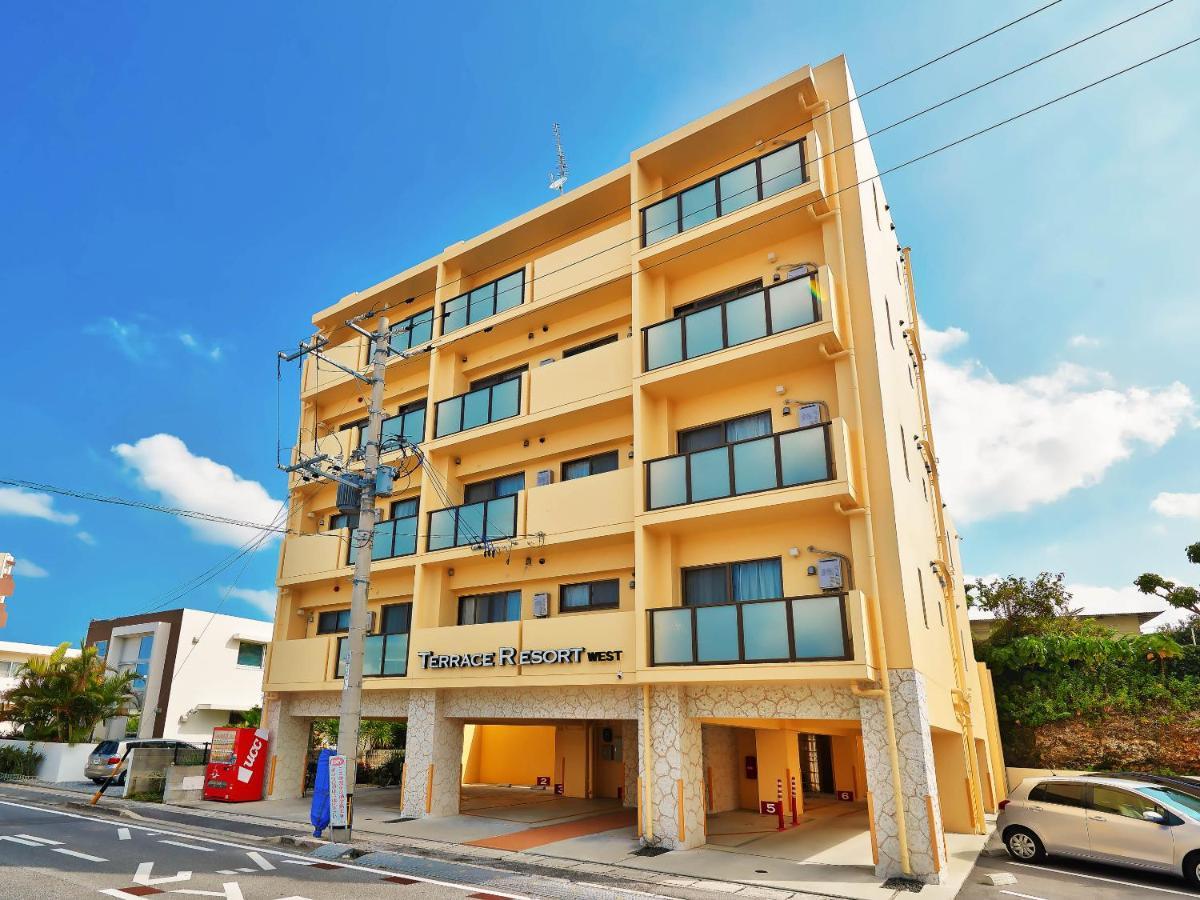 Terrace Resort Chatan West Exteriér fotografie